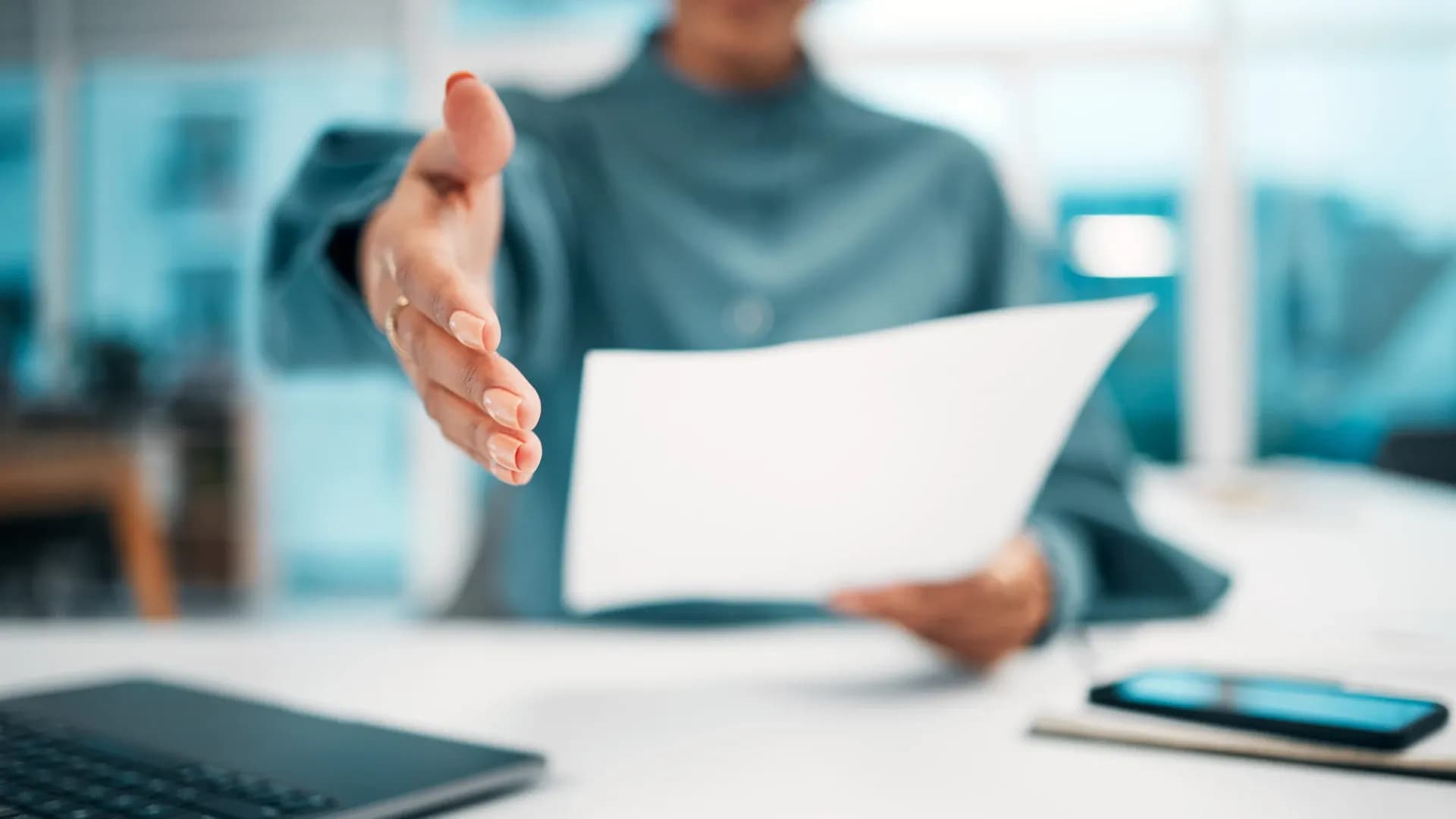 How to Write a Recommendation Letter for a Coworker